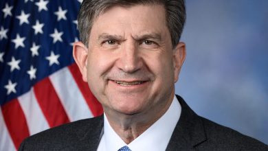 Brad Schneider